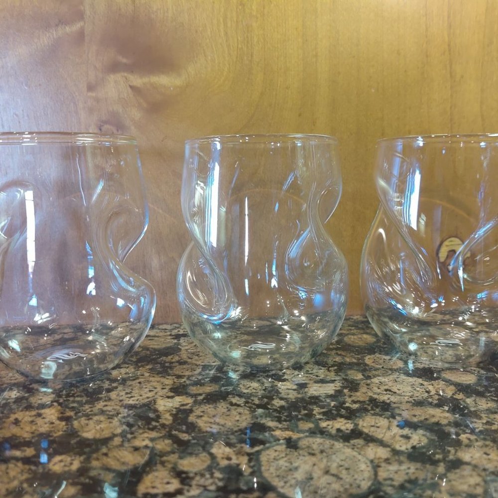 3 Dragon Wave Stemless Wine Finger Indentation Glasses 16oz The Aura Collection